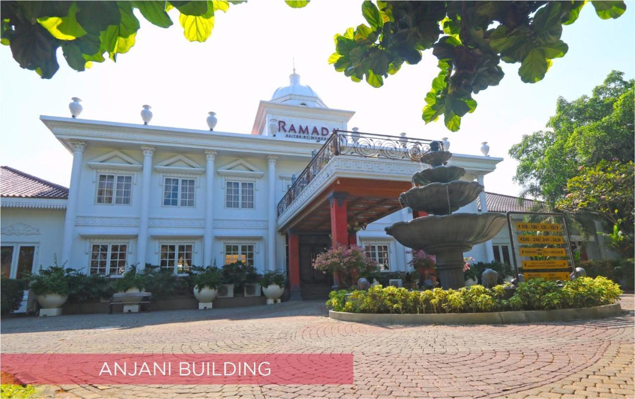 Ramada Suites By Wyndham Solo Ngoại thất bức ảnh