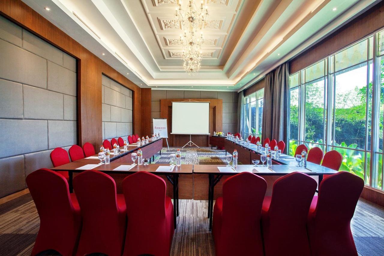 Ramada Suites By Wyndham Solo Ngoại thất bức ảnh