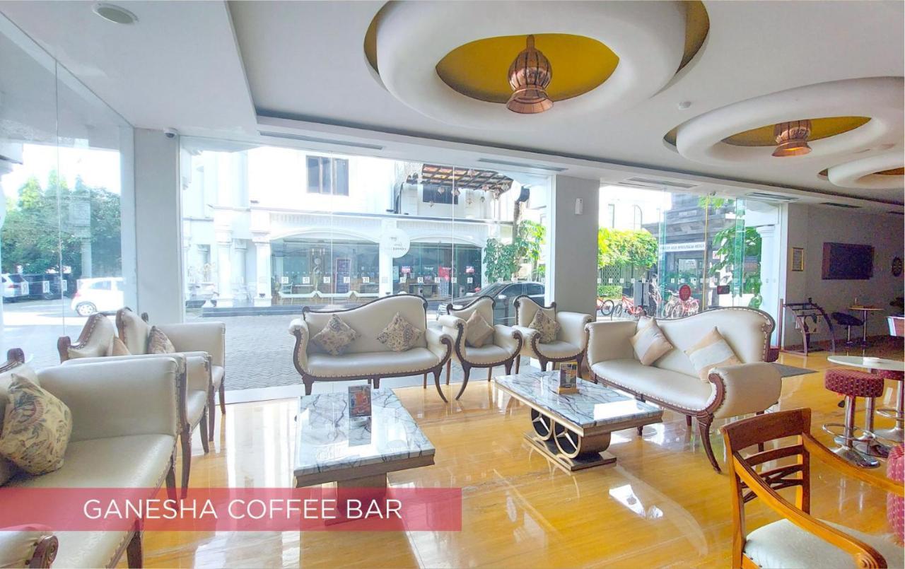 Ramada Suites By Wyndham Solo Ngoại thất bức ảnh